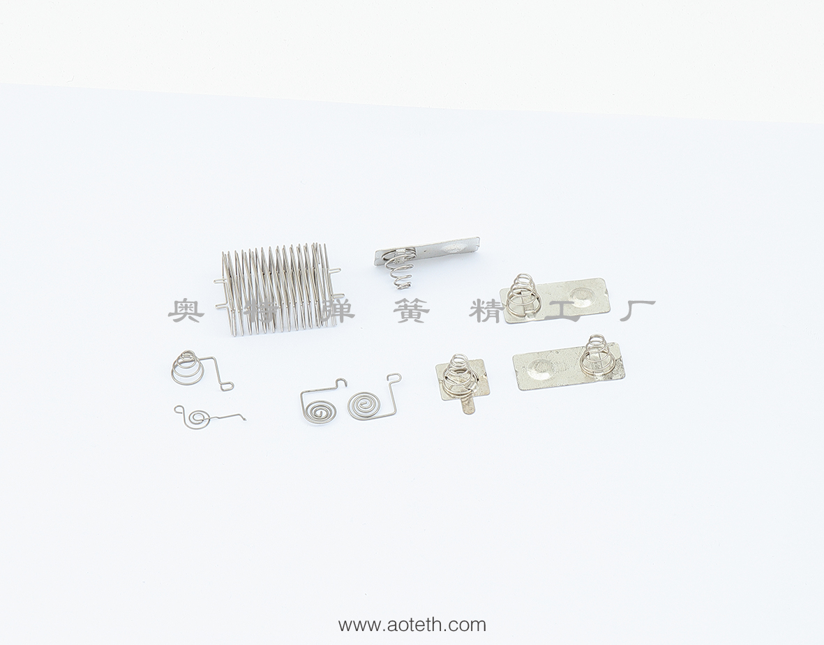 專業(yè)生產(chǎn)廠家定制電池彈簧